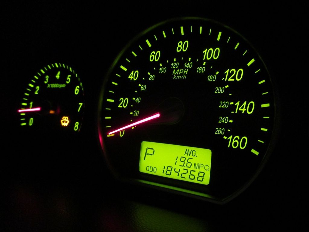 2011 2012 Hyundai Sonata Cluster Speedometer  HARNESS PLUG