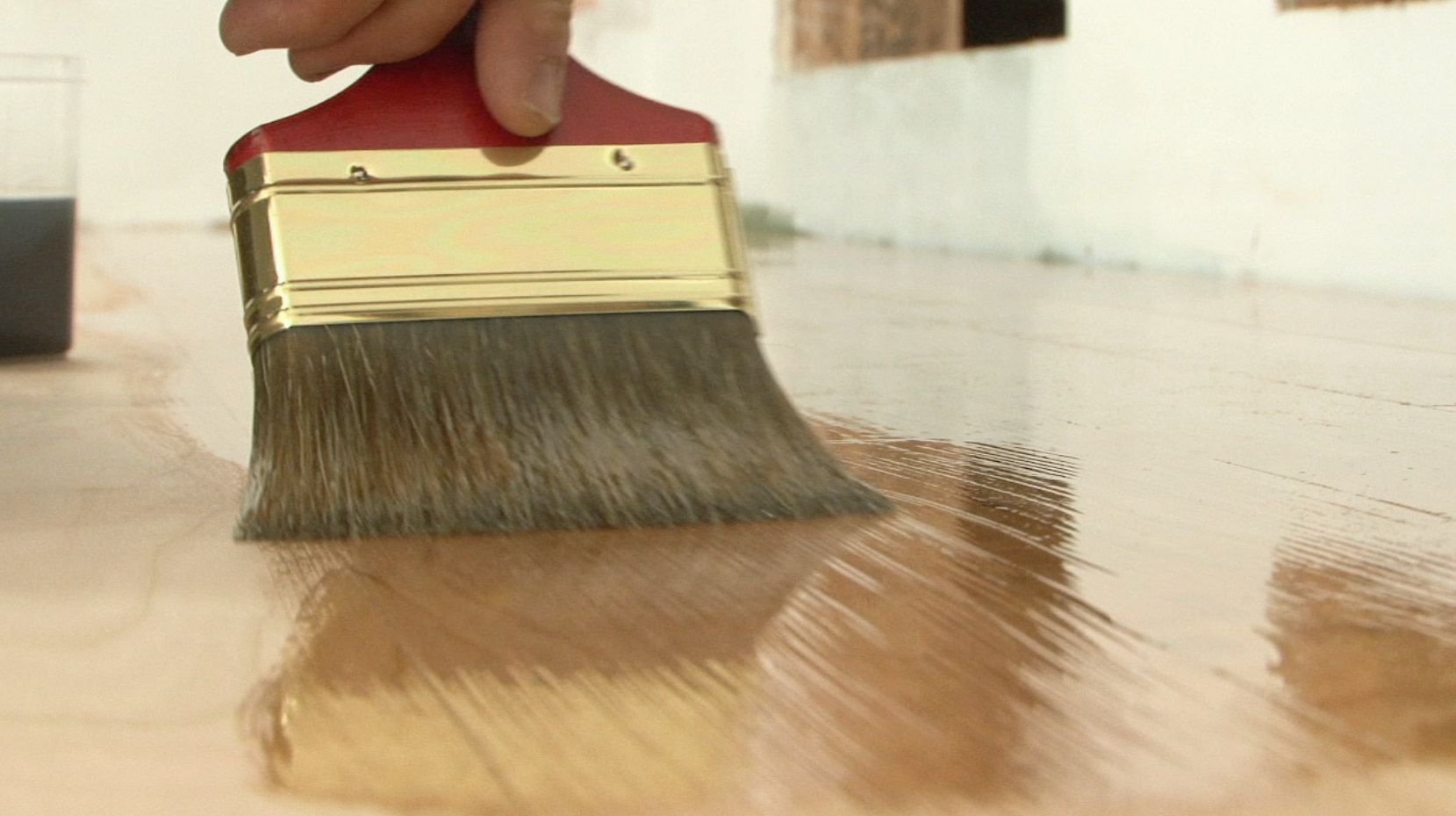 Gap filling & Finishing services provided by trained experts in Floor Sanding Southwark