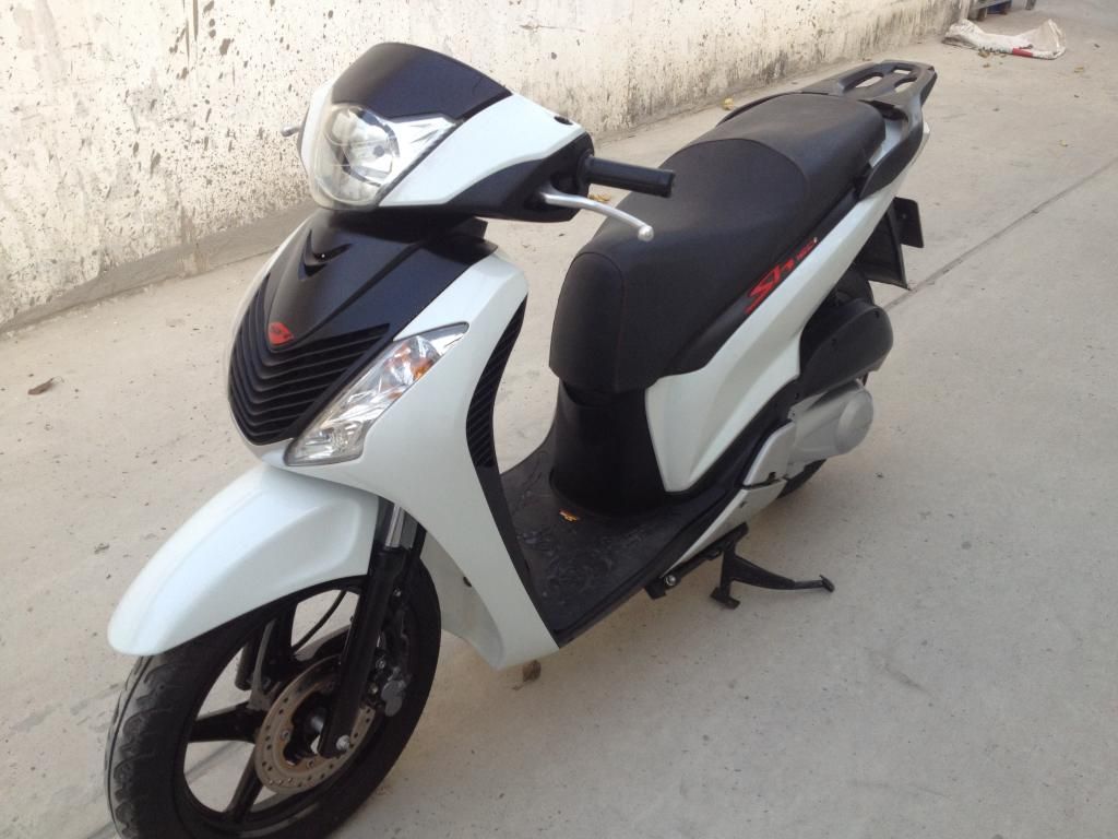 Q6 Cần bán 1 chiếc SH150i Ý 2009 (Trắng SPORTY)==> xe keng xì beng - 1