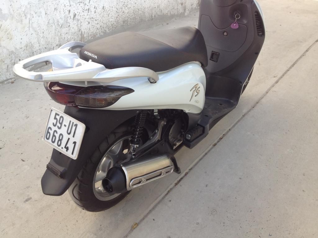 Q6 CẦN BÁN 1 CHIẾC P/S 150i 2007 (Trắng đen)==>máy chưa bung - 2