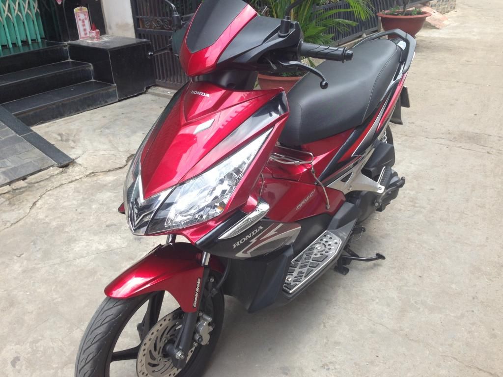 Q6 Cần bán 1 chiếc AIR BLADE THÁI FI 2009 ( đỏ đen) - 3