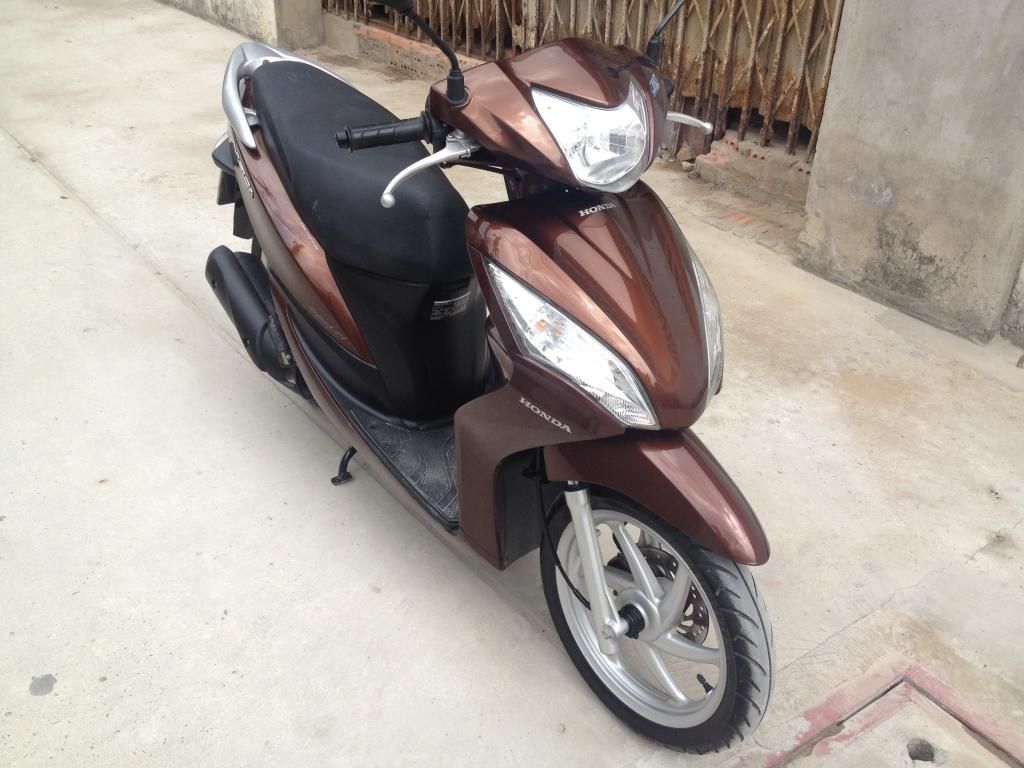 Q6, Cần bán 1 chiếc HONDA VISION Fi 2013 (Nâu)==>new 98% - 3