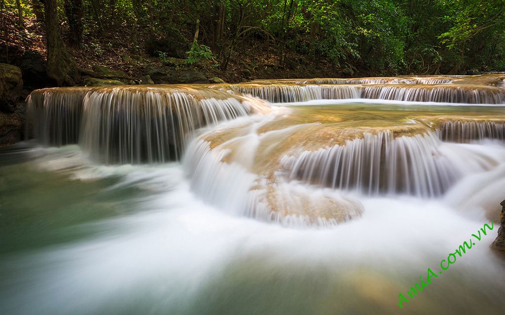 Hình ảnh thác nước đẹp nhất photo hinh-anh-tranh-thac-nuoc-dep-nhat_zpslsovyzfg.jpg